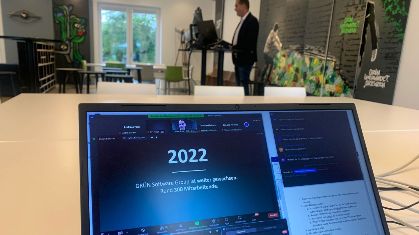 Dr. Oliver Grün begrüßte virtuell die Teilnehmenden der GRÜN Innovations! 2022.