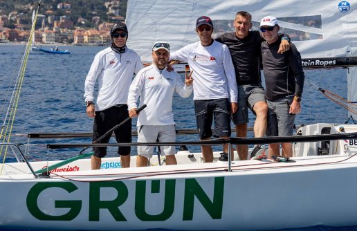The  GRÜN Sailing team