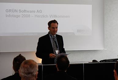 GRÜN Infotage 2008 mit positivem Feedback Oliver Grün beim GRÜN Infotag 2008