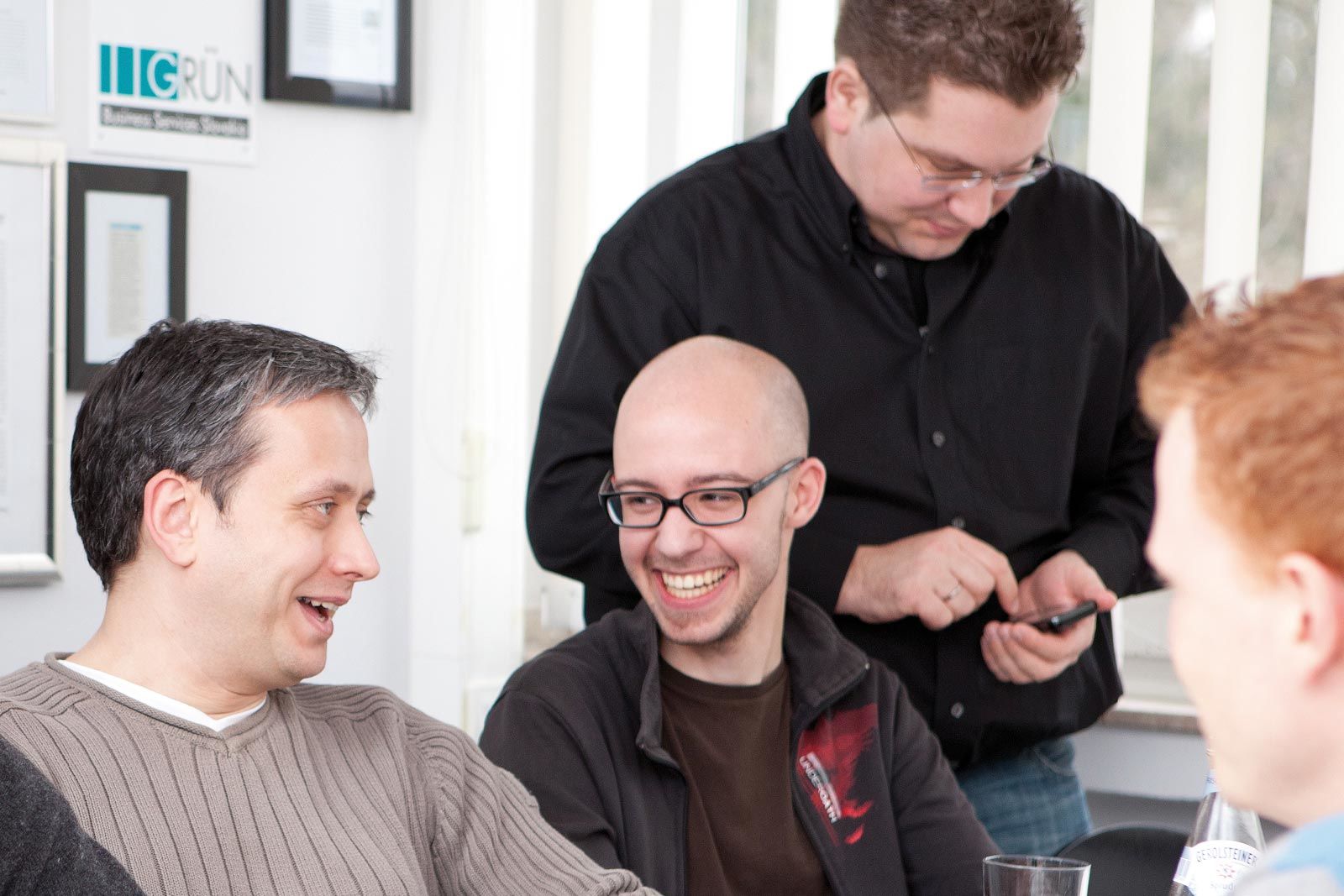 GRÜN wächst auch 2009. Mitarbeiter gesucht. Mitarbeiter der GRÜN Software AG